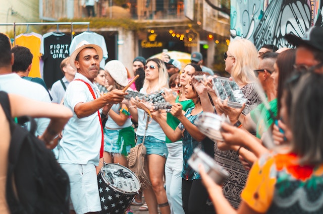 Carnaval de BH: 'Xeque Mate' atinge auge e vende 300 mil litros - Economia  - Estado de Minas